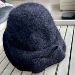 Vintage Black Wool Cloche Fuzzy Hat